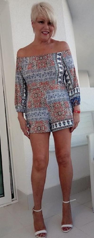 25P Mature Amateur Clothed 14