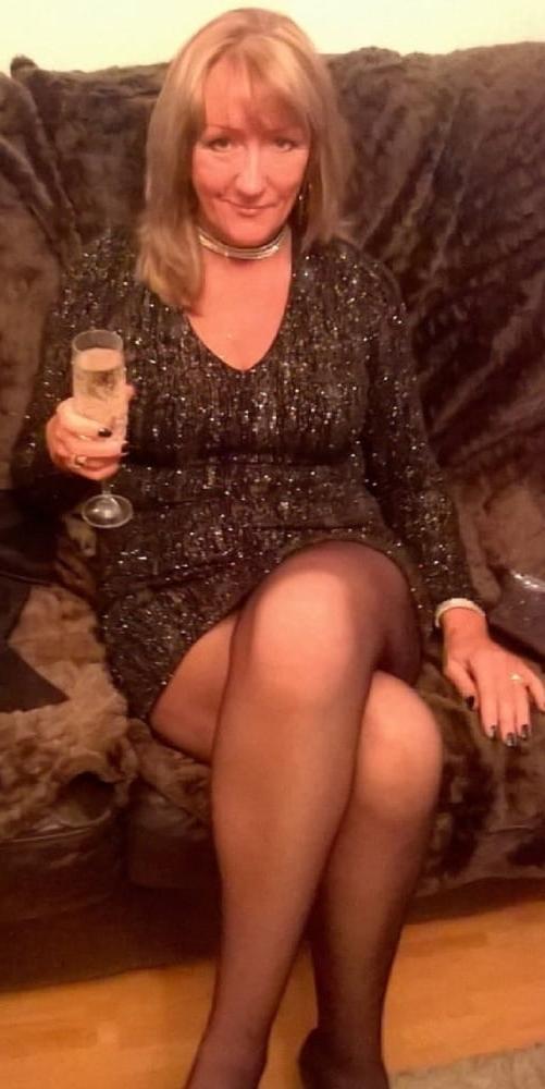 25P Mature Amateur Clothed 14