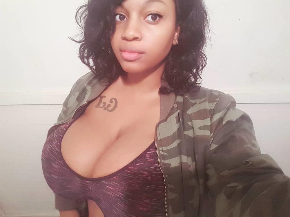 8P she want that old mature man