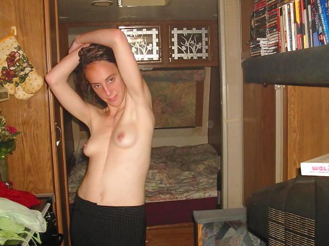 25P AMATEUR MILF