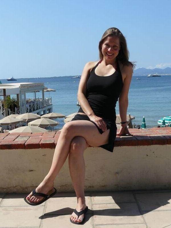 24P Splendid Amateur Milf