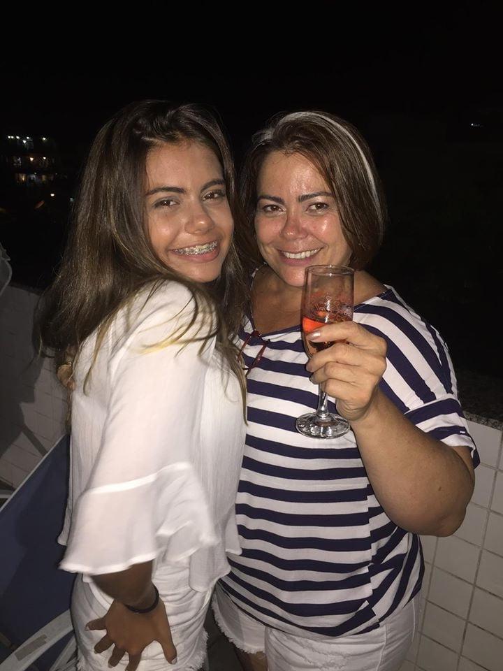14P MILF TANIA