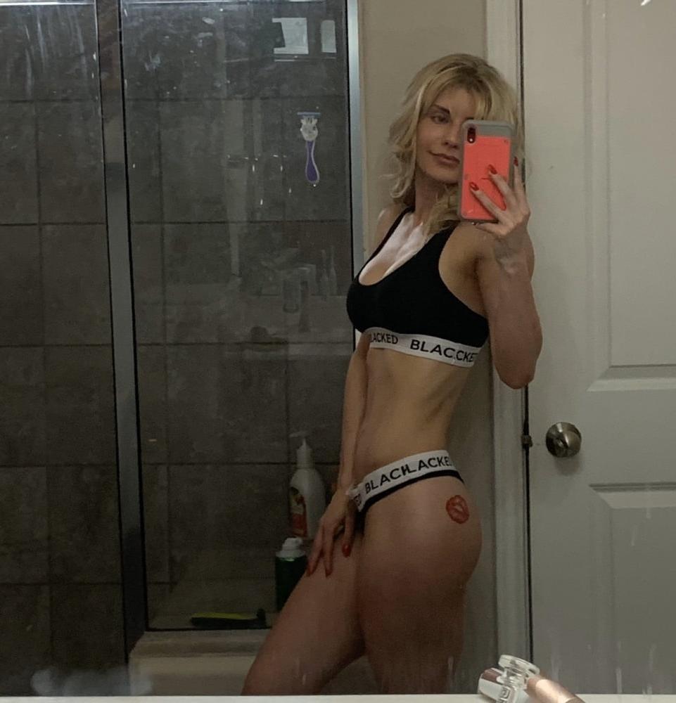 25P The Insatiable White Slut Cassie