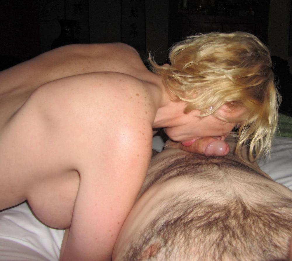 25P Sexy MILF just loves to Tease
