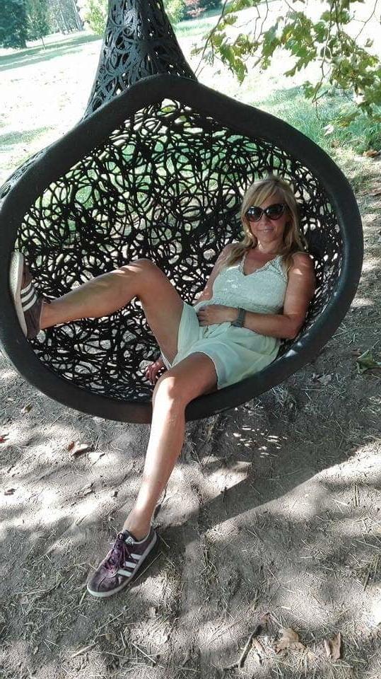 25P Cum in her milf face