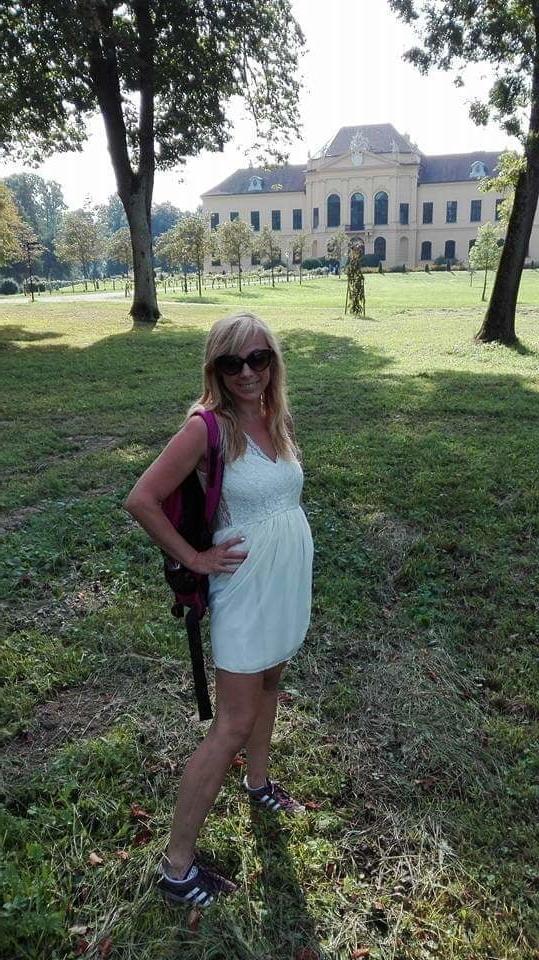 25P Cum in her milf face