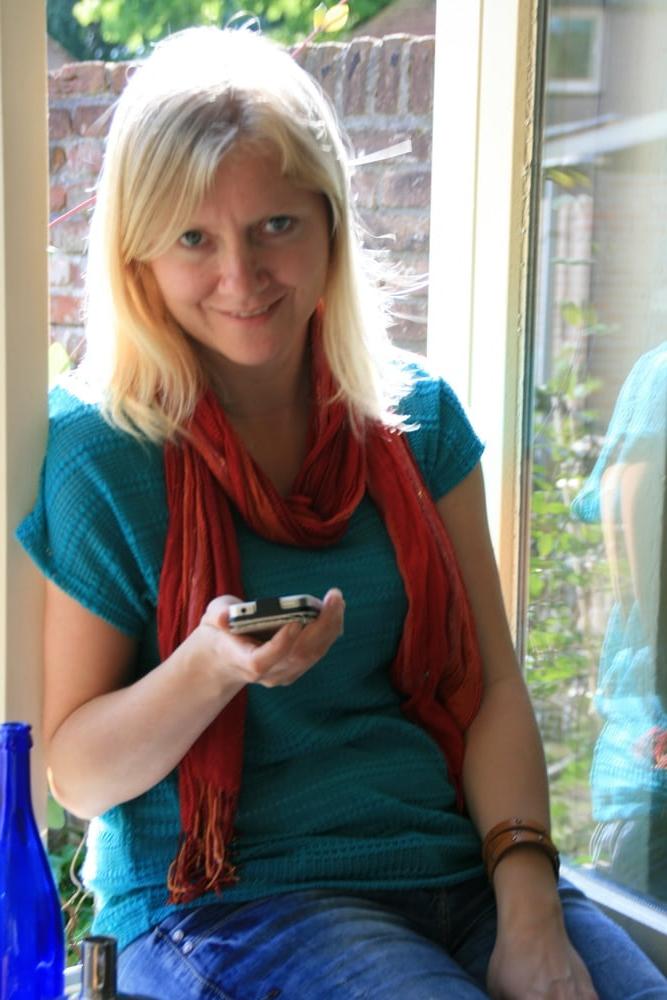 25P Dutch MILF