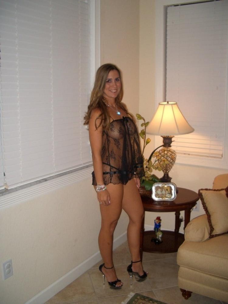 25P Milf Folder found old HD