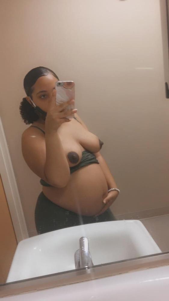 25P Pregnant amateur wives and GFs