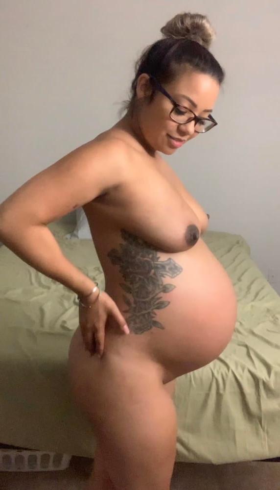 25P Pregnant amateur wives and GFs