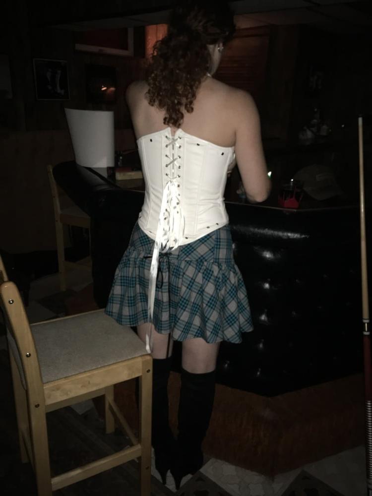 25P Another MILF on vacation in France