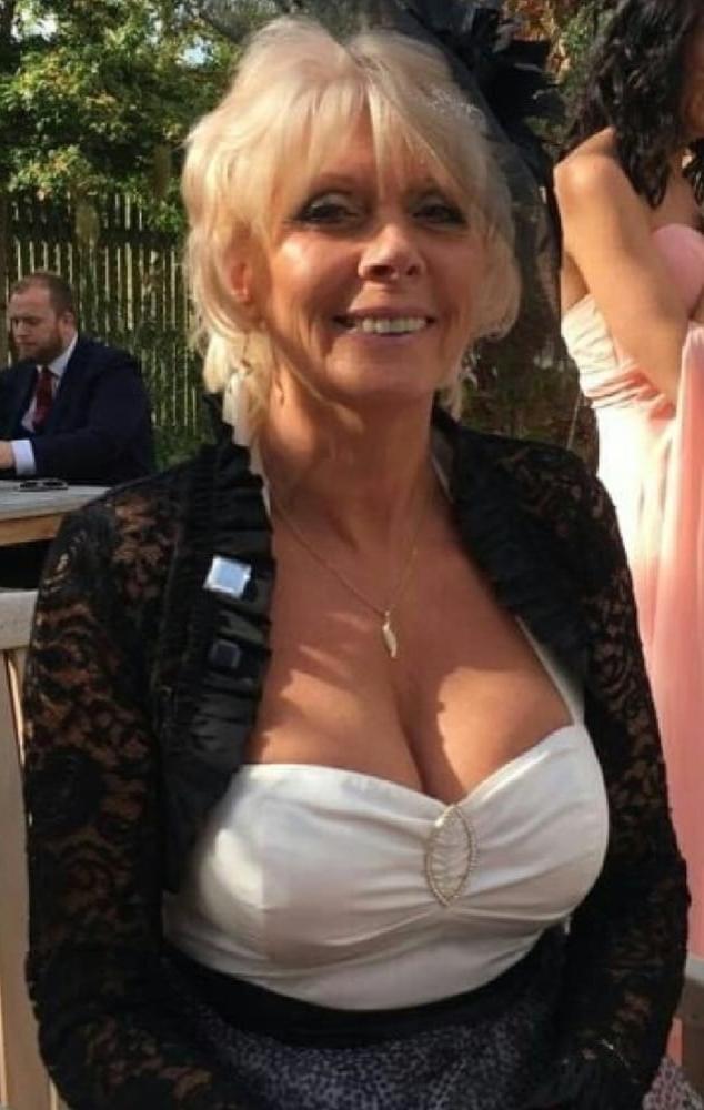 25P Mature Amateur Clothed 13