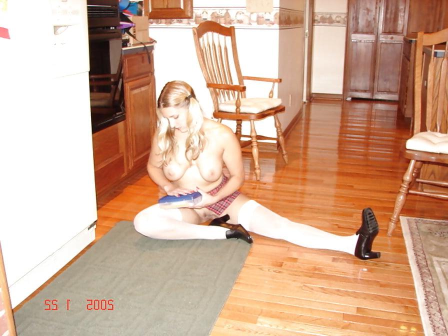 25P Amateur Wife Gloria