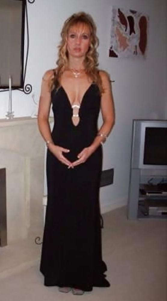 25P Mature Amateur Clothed 11