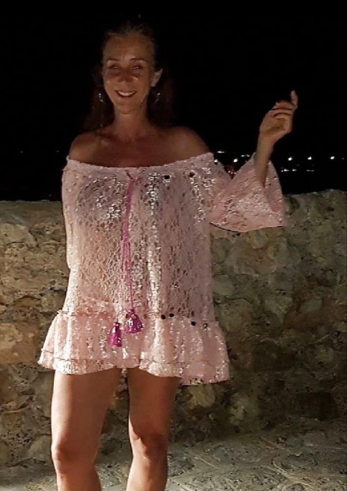 25P Mature Amateur Clothed 11