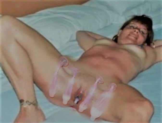 25P Exposed webslut