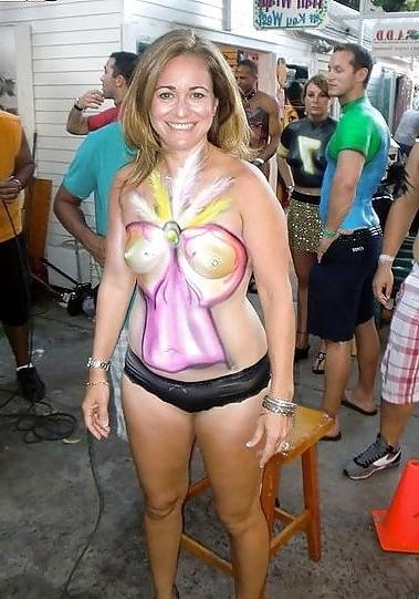 25P Sexy milf