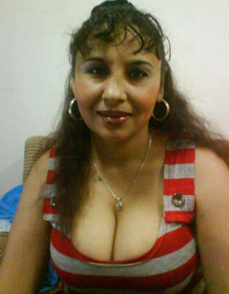 25P Fuckable Milfs and Gilfs