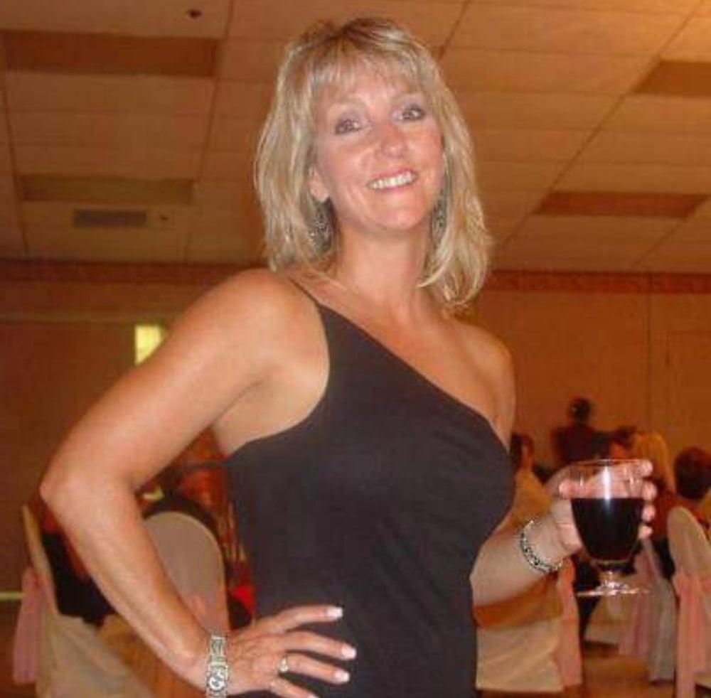 25P Fuckable Milfs and Gilfs