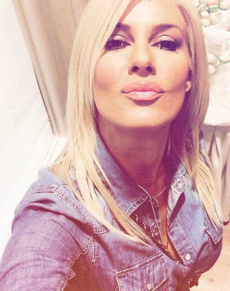 25P Fuckable Milfs and Gilfs