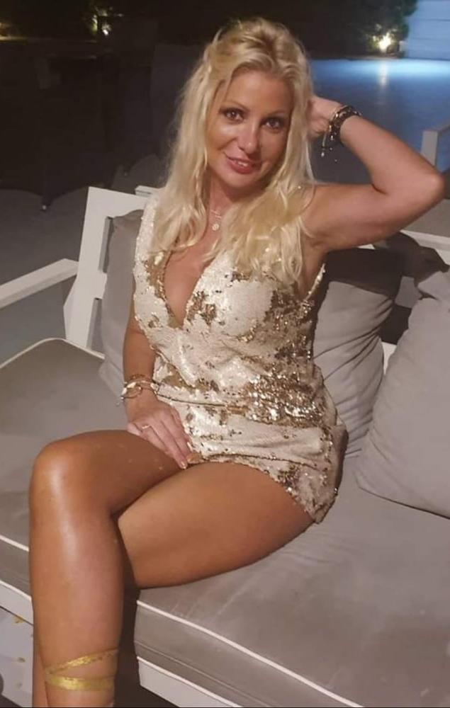 25P Fuckable Milfs and Gilfs