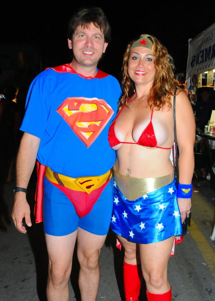 19P Fantasy Fest MILF Laura Wyton 11