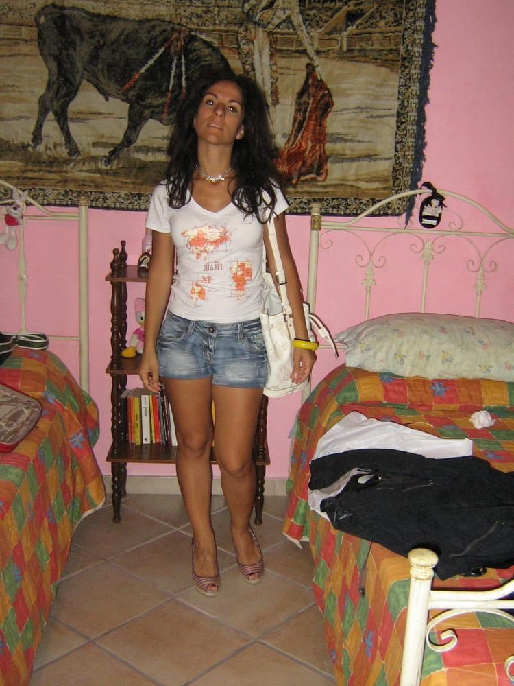25P Sicilian MILF
