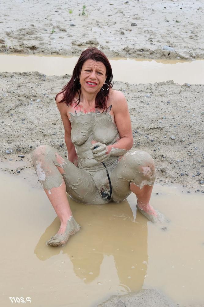 25P Sexy milf