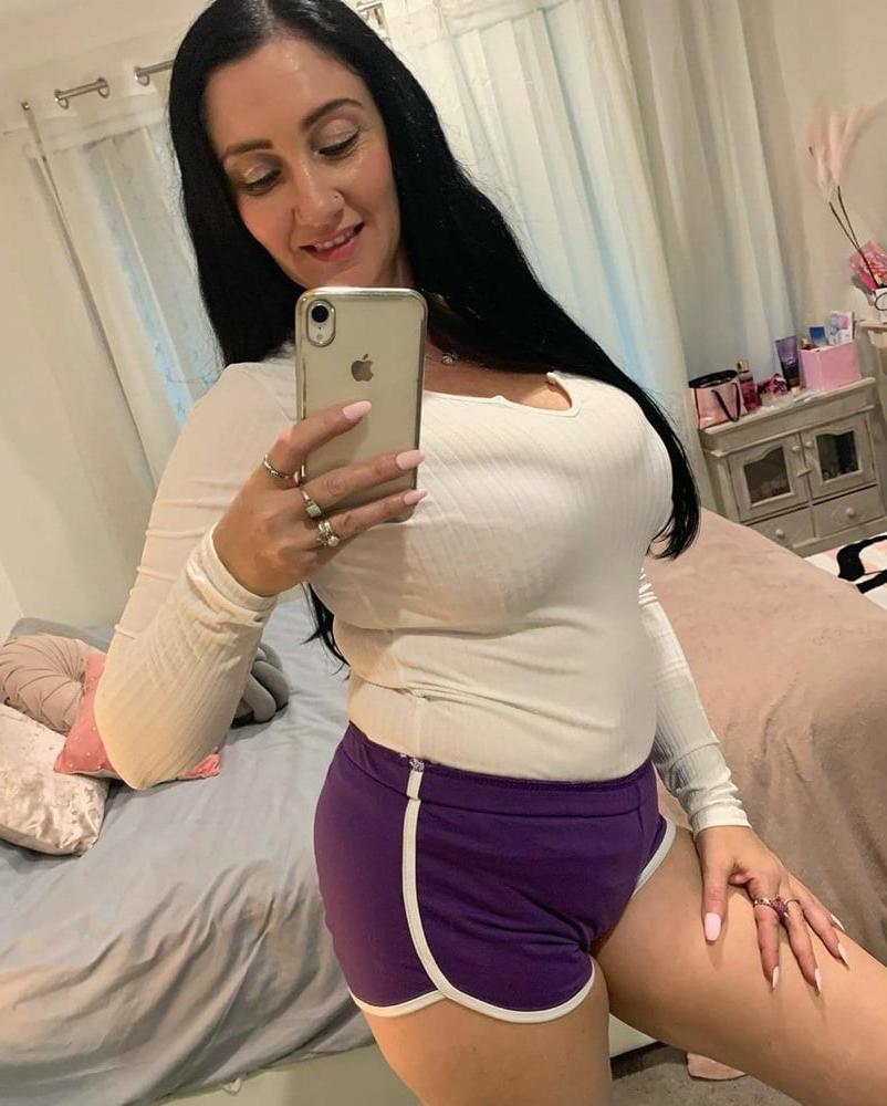 25P TURKISH MILF VOL24 - FANTEZI DUSKUNU MILF