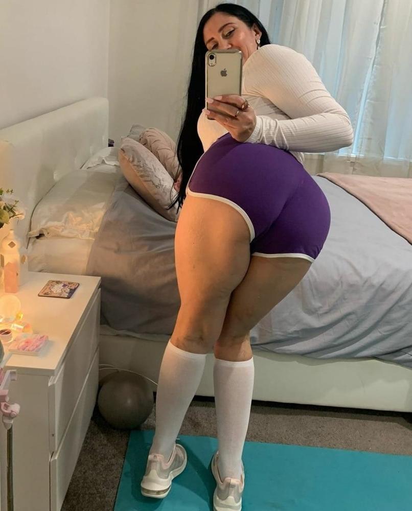 25P TURKISH MILF VOL24 - FANTEZI DUSKUNU MILF