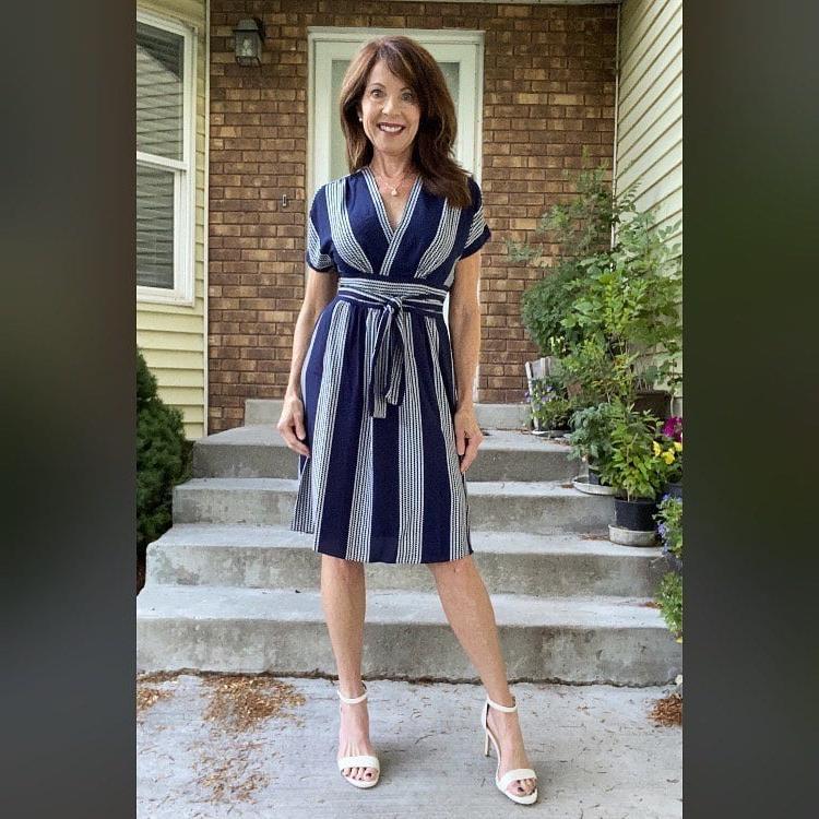 25P Amazing Milf 14