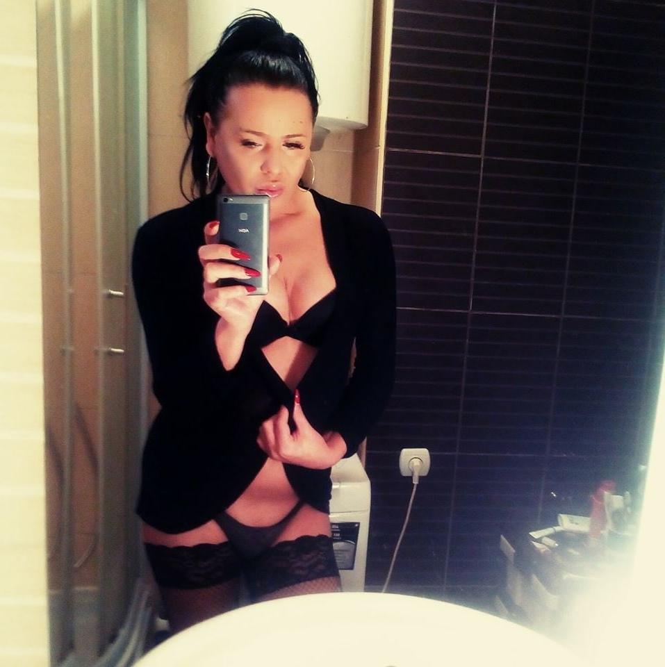 25P Serbian MILFs and Matures vol.134