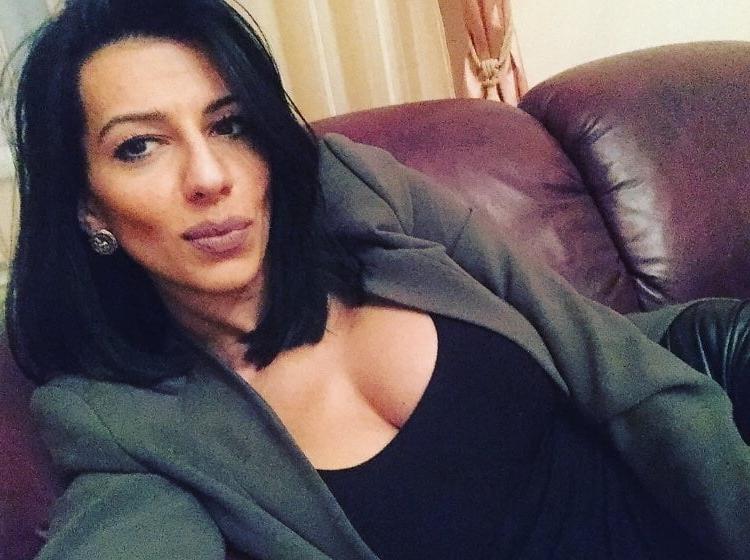 25P Serbian MILFs and Matures vol.134