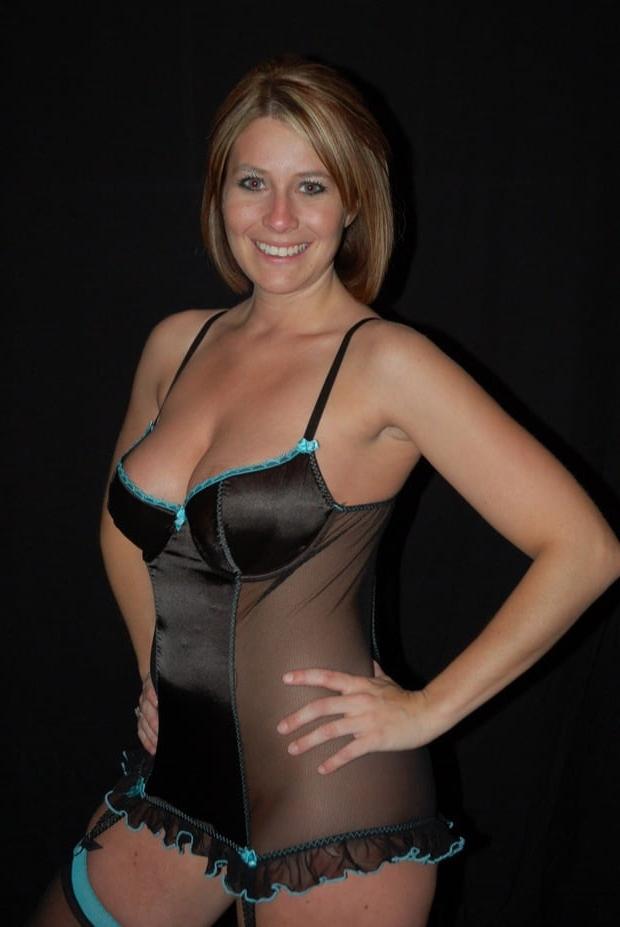 24P Slutty Wives and Milfs in Lingerie 5