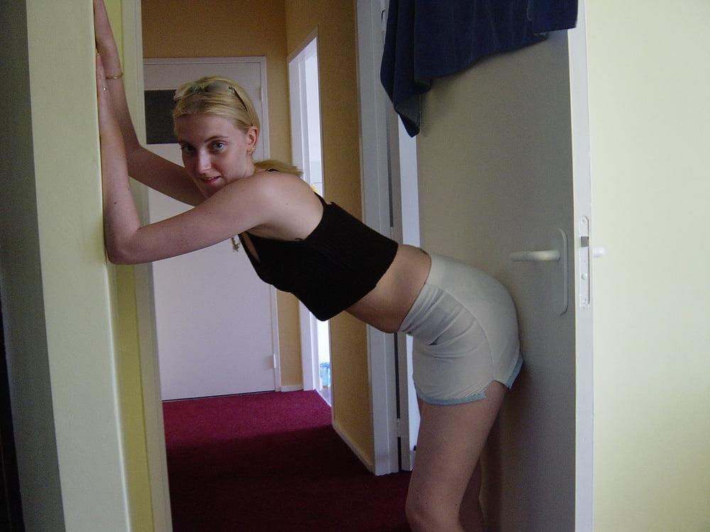 25P Dutch Amateur Slut and Friends
