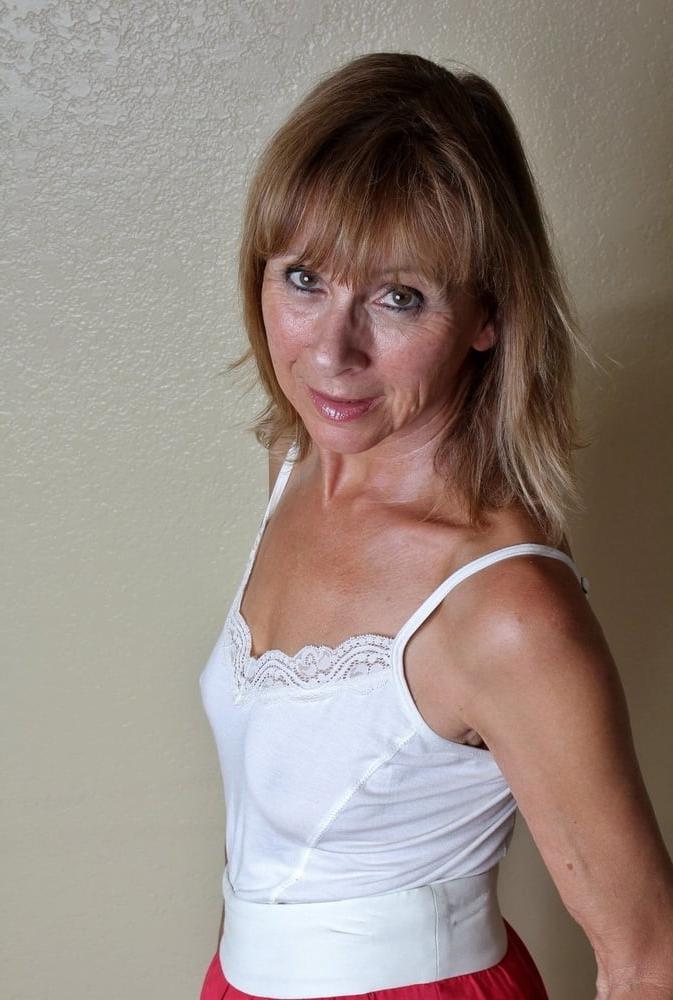 25P milf, gilf, granny sexy 13