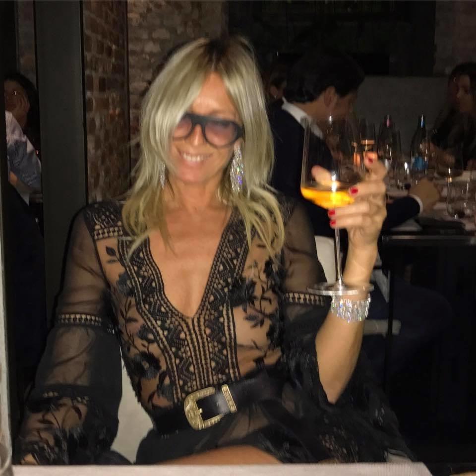 25P Another Skinny Italian Milf
