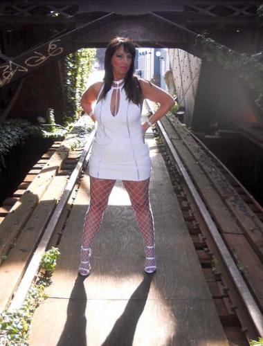 25P White QOS Wife Owned by Black Men