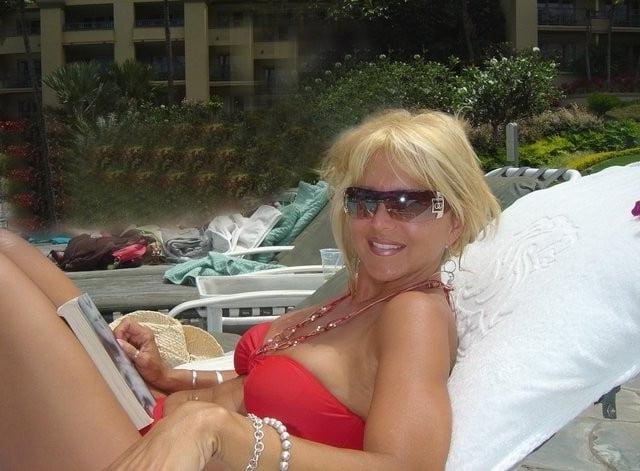 25P Amateur Milfs NN