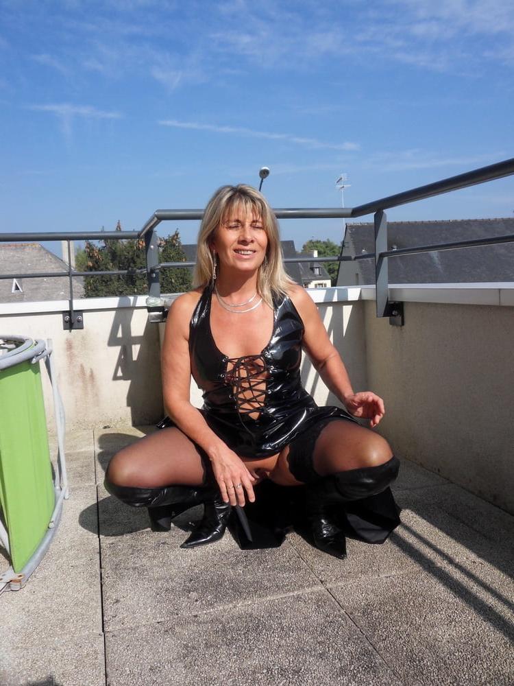 25P Hot Wivers 4 Black Cock vol. 5