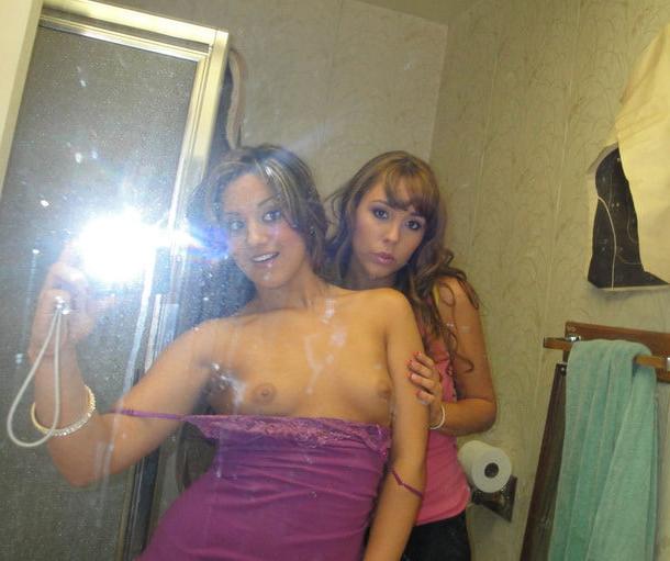 25P SDRUWS2 - LESBIAN NAUGHTY FRIENDS HAVING FUN AFTER PARTY