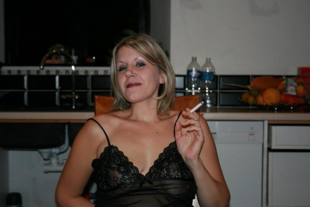 25P Amateur MILF