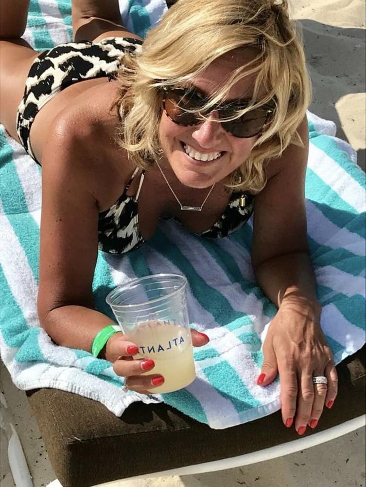 25P Amateur MILFs - 5