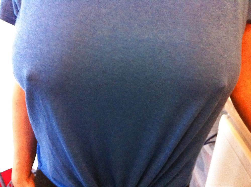 4P Fantastic nipples leeeeerv suckin on um