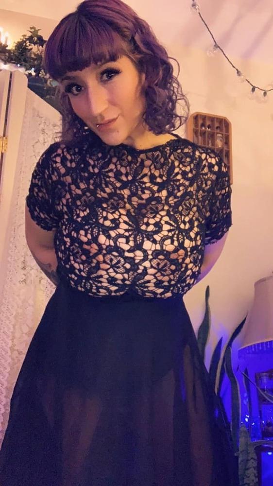 25P Amateur MILF