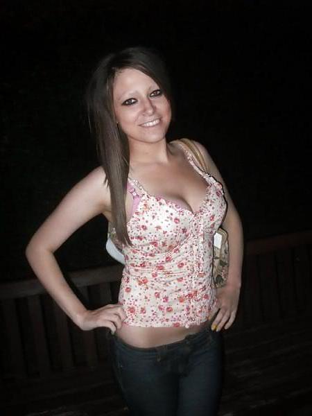 25P Sluts needing to be blacked