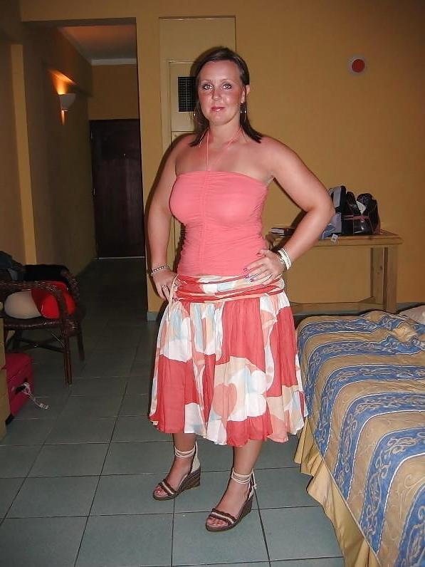 25P SLUT WIFE 685
