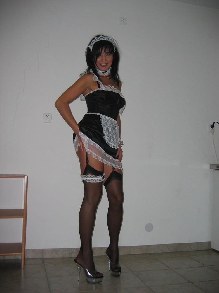 15P Horny Mature Amateur Sluts Exposed - For The MILF Lovers #6