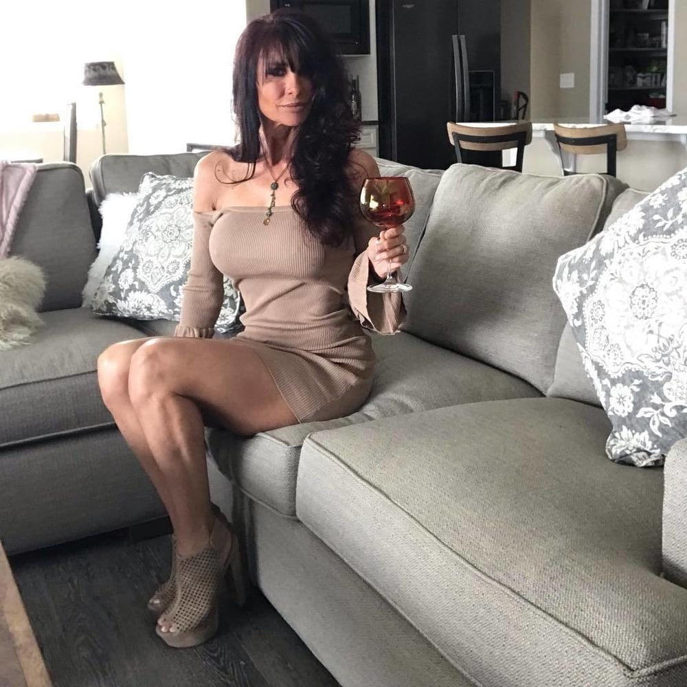 25P Amateur Milfs 277