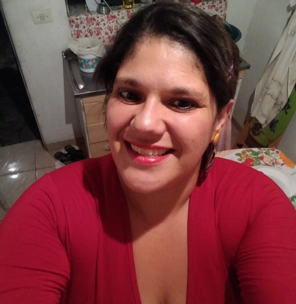 25P Curvy amateur Milf Nadia 48y (cum &amp; comment)